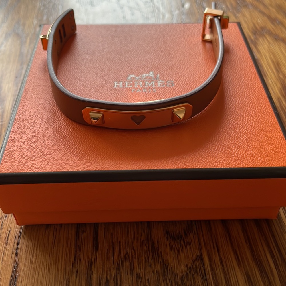NEW IN BOX Hermès As de Coeur Bracelet Made of Brown Leather and Rose Gold